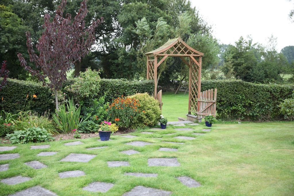 Weir Mill Farm Bed & Breakfast Cullompton Exterior foto