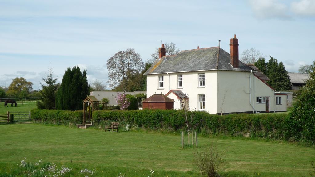 Weir Mill Farm Bed & Breakfast Cullompton Exterior foto