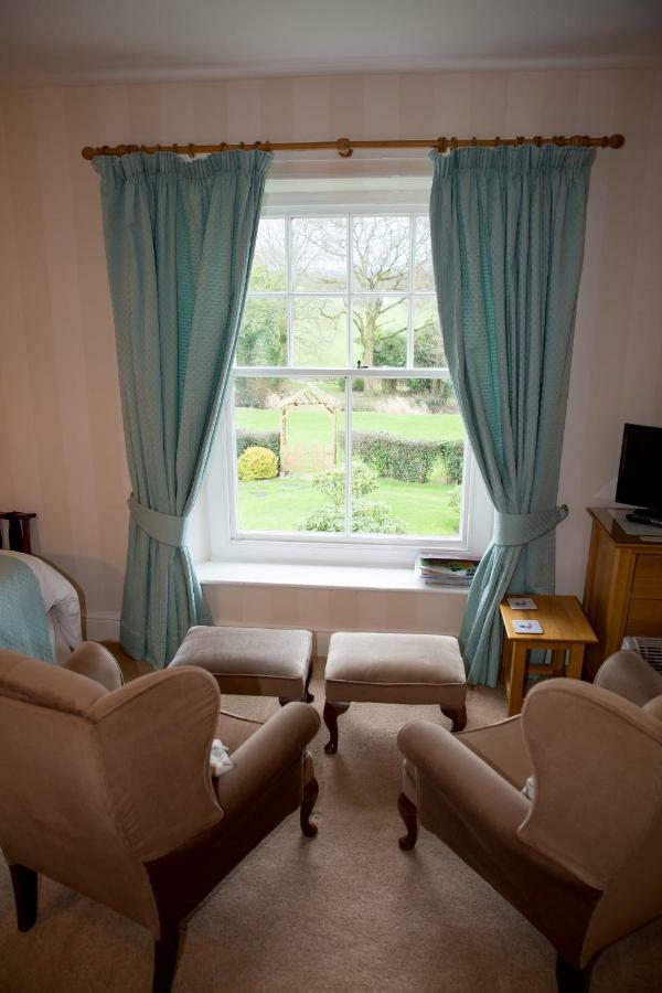 Weir Mill Farm Bed & Breakfast Cullompton Exterior foto